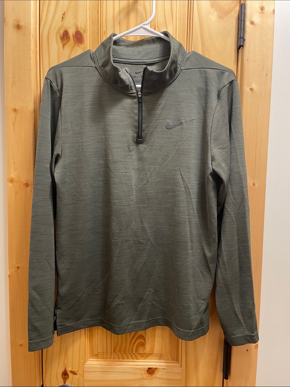 Nike Dri-Fir Half-Zip Performance Pullover (size small)